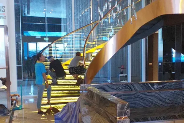 cloud-the-cloud-sales-gallery-C07